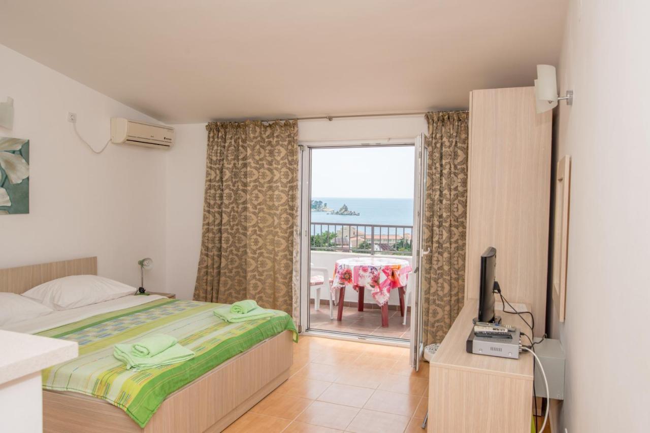Villa Vjera Petrovac na moru Exterior foto