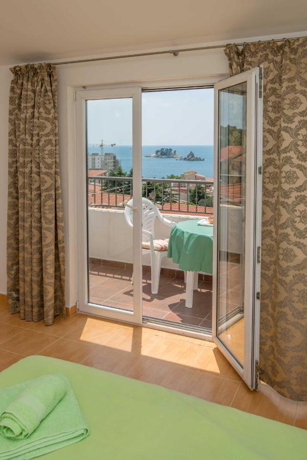 Villa Vjera Petrovac na moru Zimmer foto